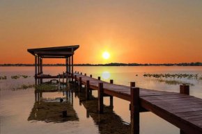 Lakefront Guest House By Downtown, Boat, Fishing